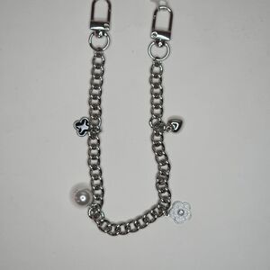 Silver tone Bag / Pant Charm
